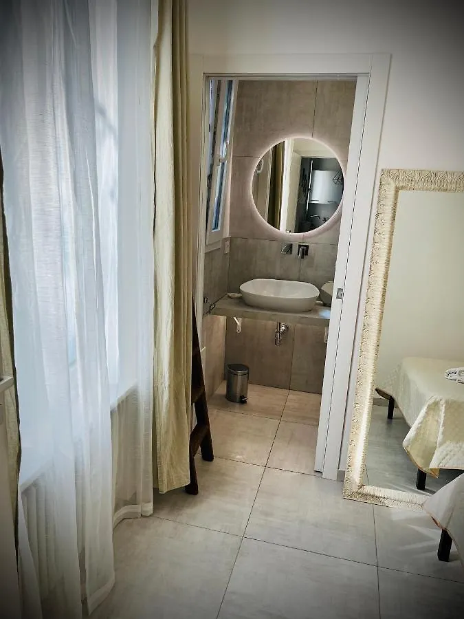 Whitehouse Apartment Bologna