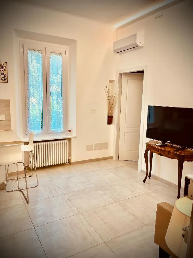 Whitehouse Apartment Bologna